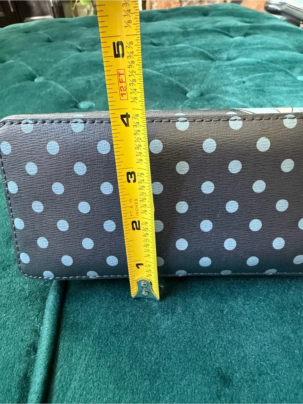 Disney x Kate Spade Alice in Wonderland Cosmetic Pouch